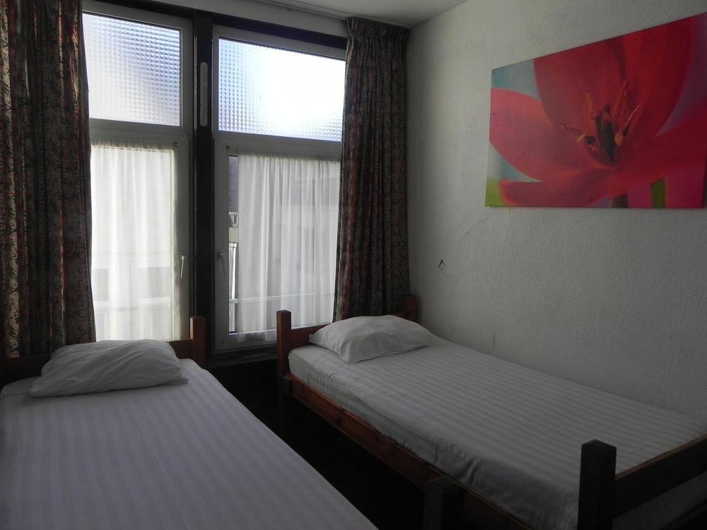 Hotel Crown Amsterdam Bagian luar foto