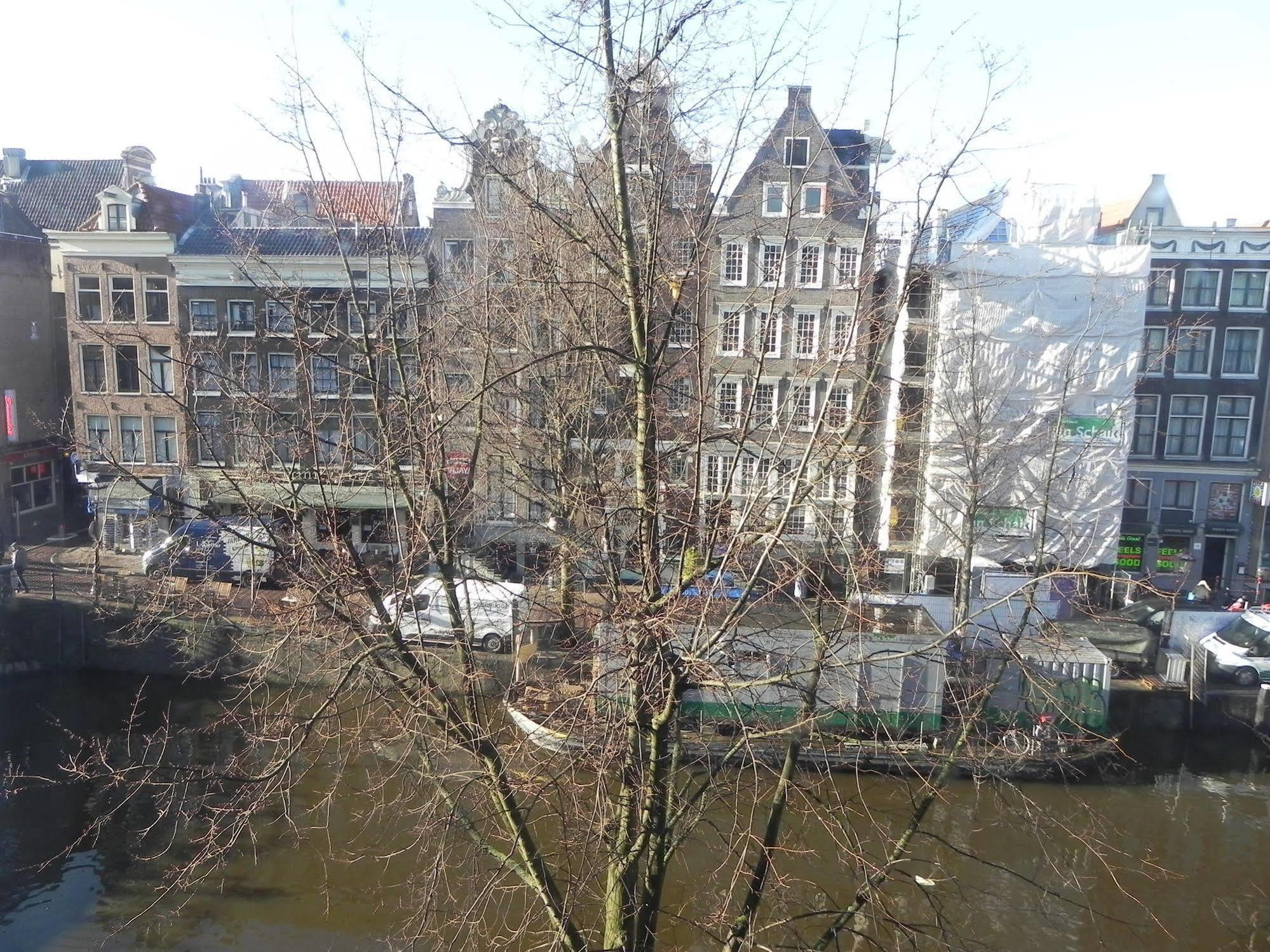 Hotel Crown Amsterdam Bagian luar foto
