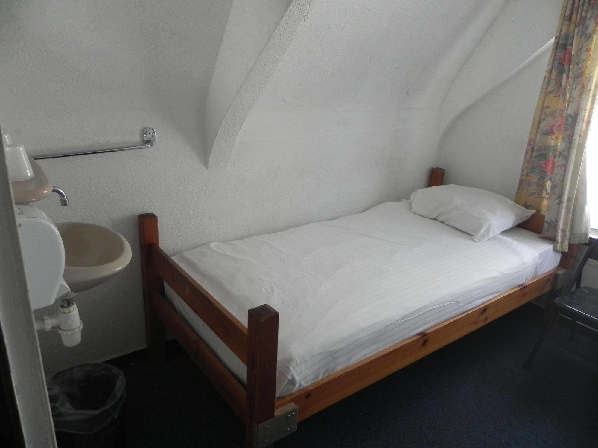 Hotel Crown Amsterdam Bagian luar foto