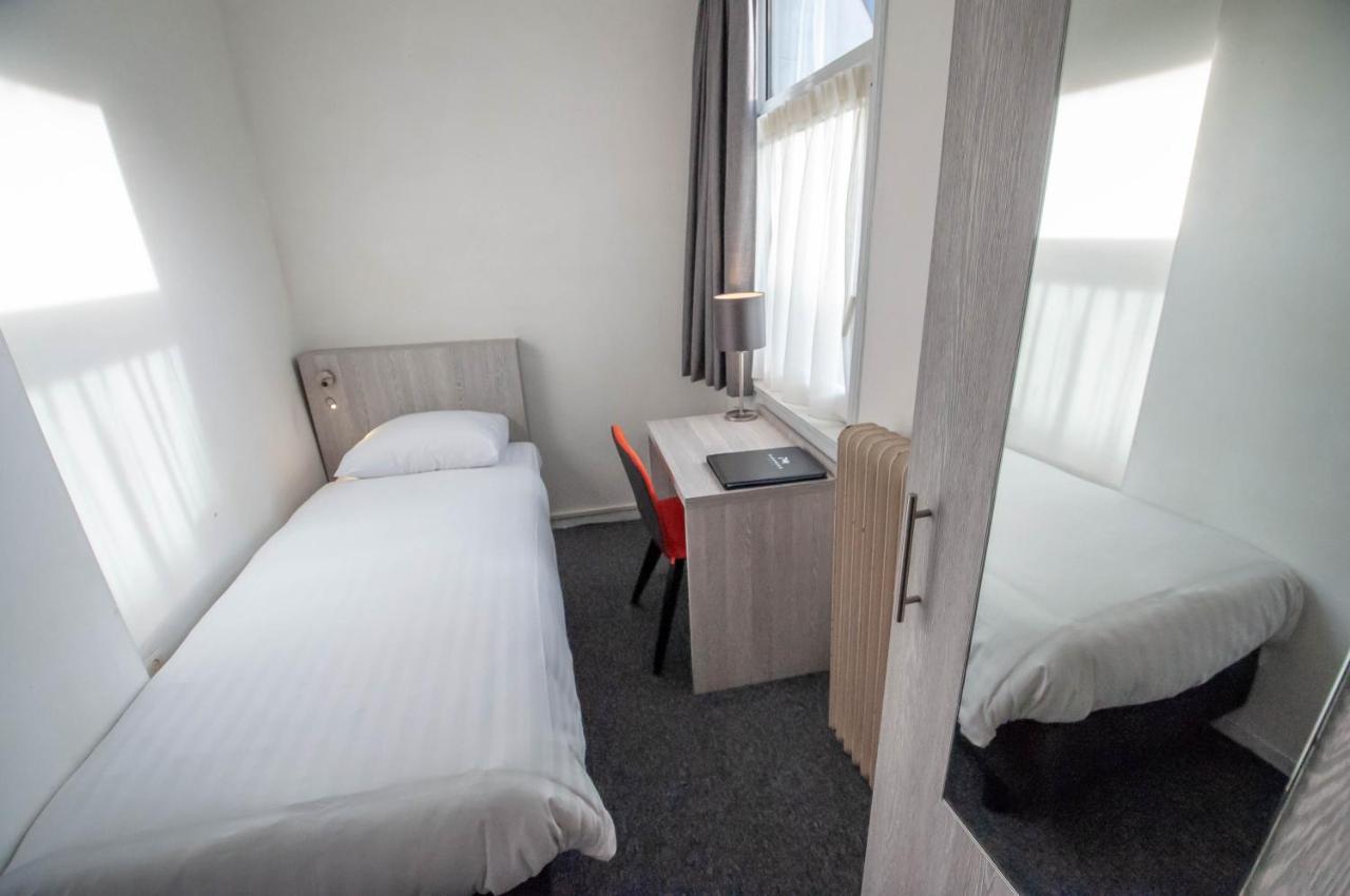 Hotel Crown Amsterdam Bagian luar foto